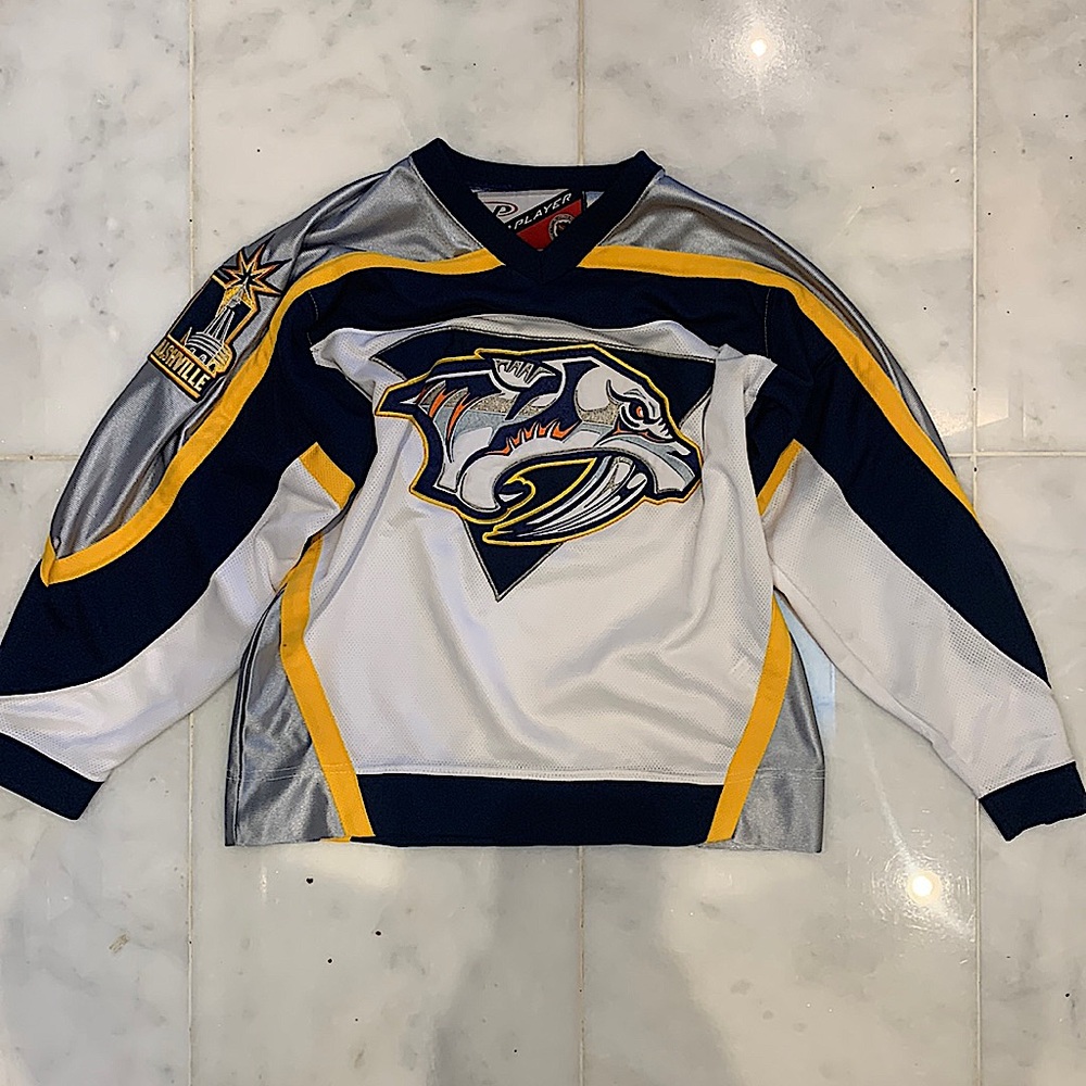 2004 Nashville predators home jersey